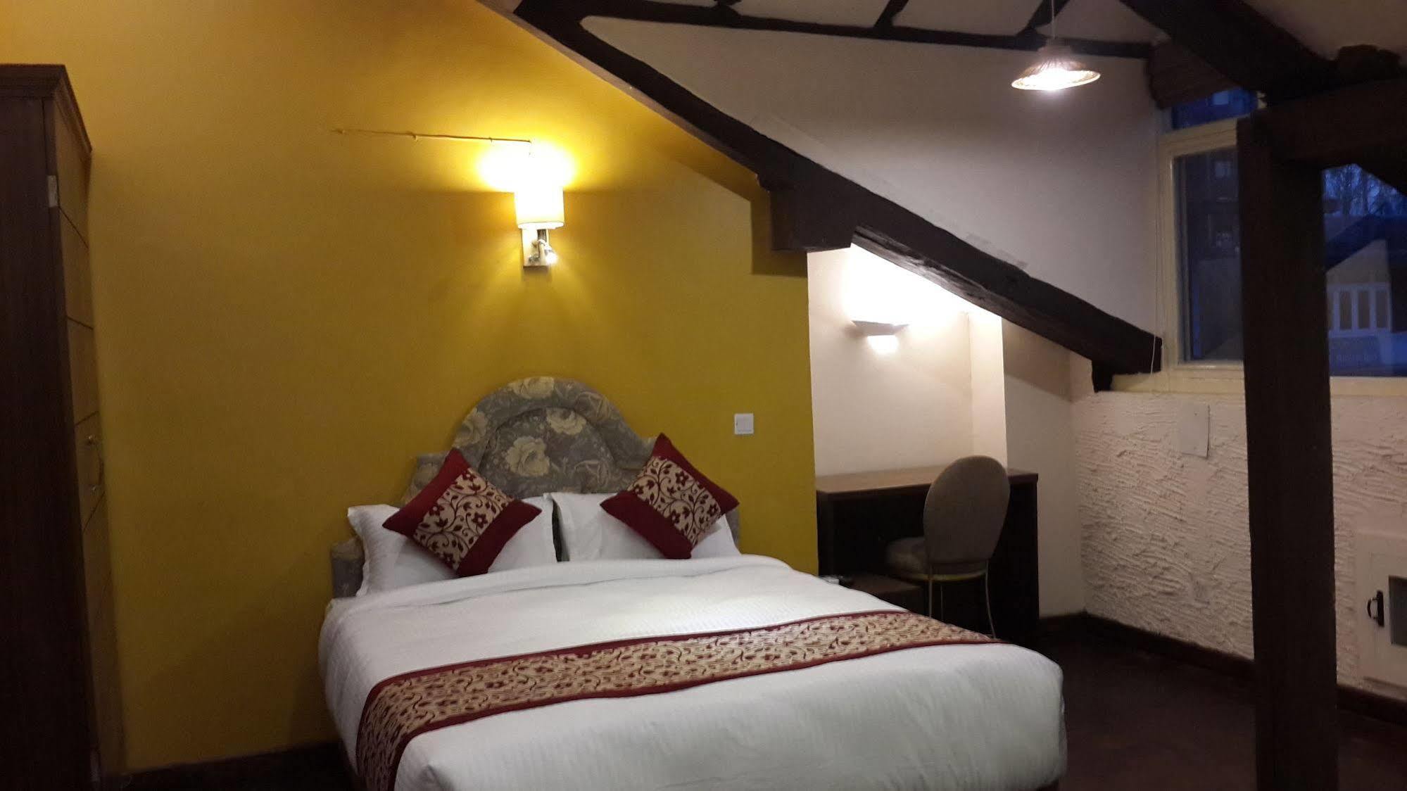 Hotel Heranya Kathmandu Exterior foto